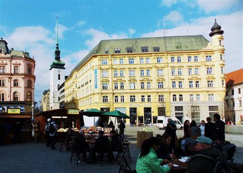 zlatá loď recenze|Zlatá loď, Brno, náměstí Svobody 5, restaurace 